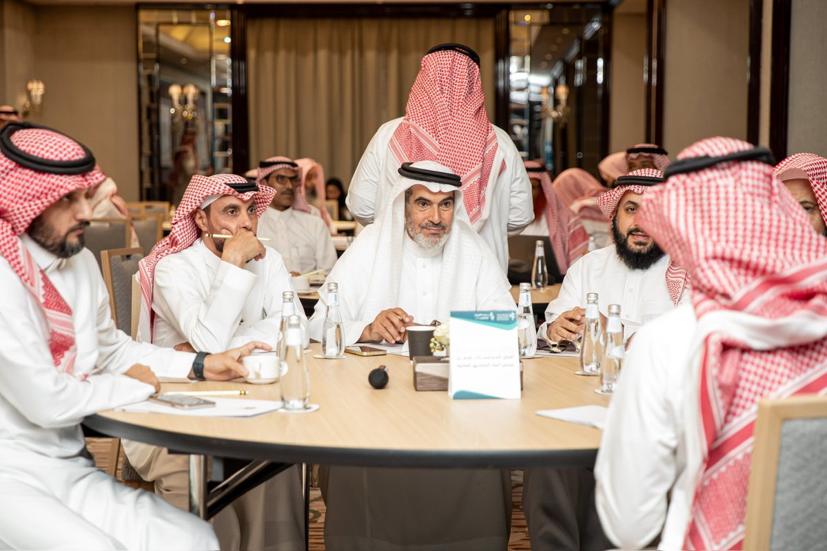 alfrayanlaw's tweet photo. في إطار سعينا المستمر لتعزيز مبادئ #الحوكمة في مختلف القطاعات، سعدنا بالتعاون مع المركز الوطني لتنمية القطاع غير الربحي @ncnp_sa في تقديم ورشة عمل بعنوان "أفضل ممارسات مجلس الأمناء في #الصناديق_العائلية" https://t.co/ird07XPAdl