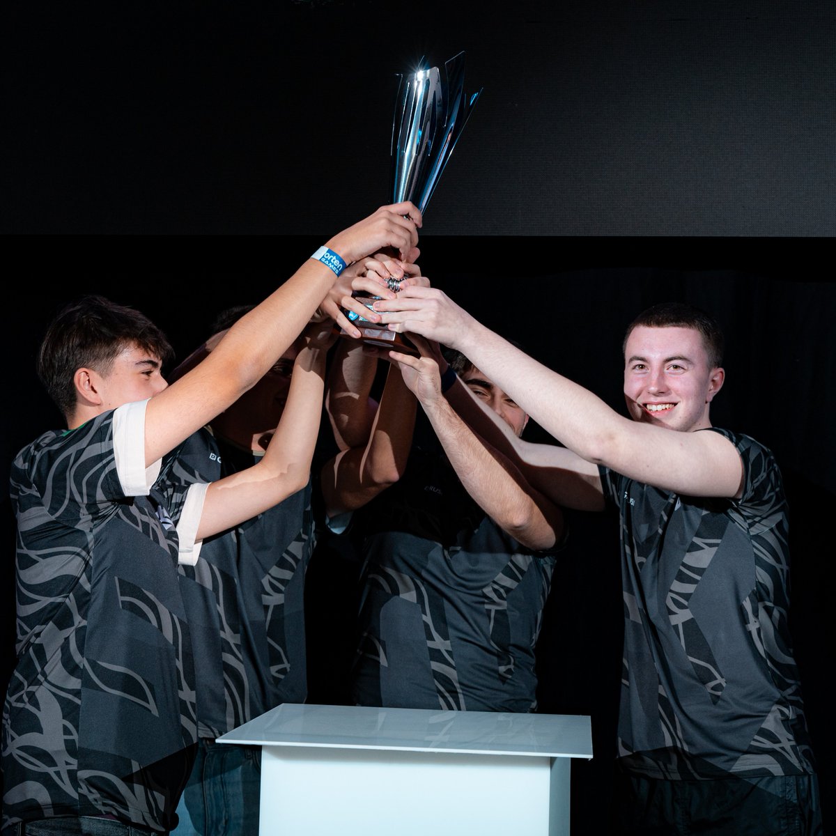 str1veesports's tweet photo. A TAΓA Γ NOSSA!!! SONHAMOS, LUTΓMOS, E CONSEGUIMOS!!! SOMOS CAMPEΓES!!! π
ππππ© πππ«ππ―π’π§π
#keepstr1ving #rocketleague #rocketleaguept #ligaportuguesa #primeirolugar #qualificados #esportspt #competicao #str1veacademy #RMLP #RMLPnaRTP https://t.co/Lp4aR2jNNy