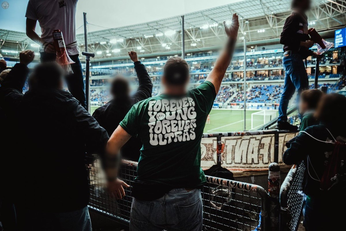 UltraFCSP2002's tweet image. Unsere Fotos vom Auswärtsspiel in Hoffenheim sind online. #fcsp
usp.stpaulifans.de/copper/thumbna…