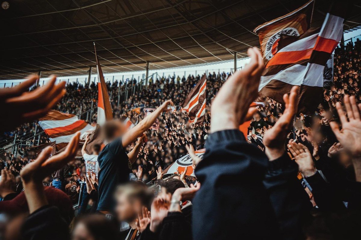 UltraFCSP2002's tweet image. Unsere Fotos vom Auswärtsspiel in Hoffenheim sind online. #fcsp
usp.stpaulifans.de/copper/thumbna…