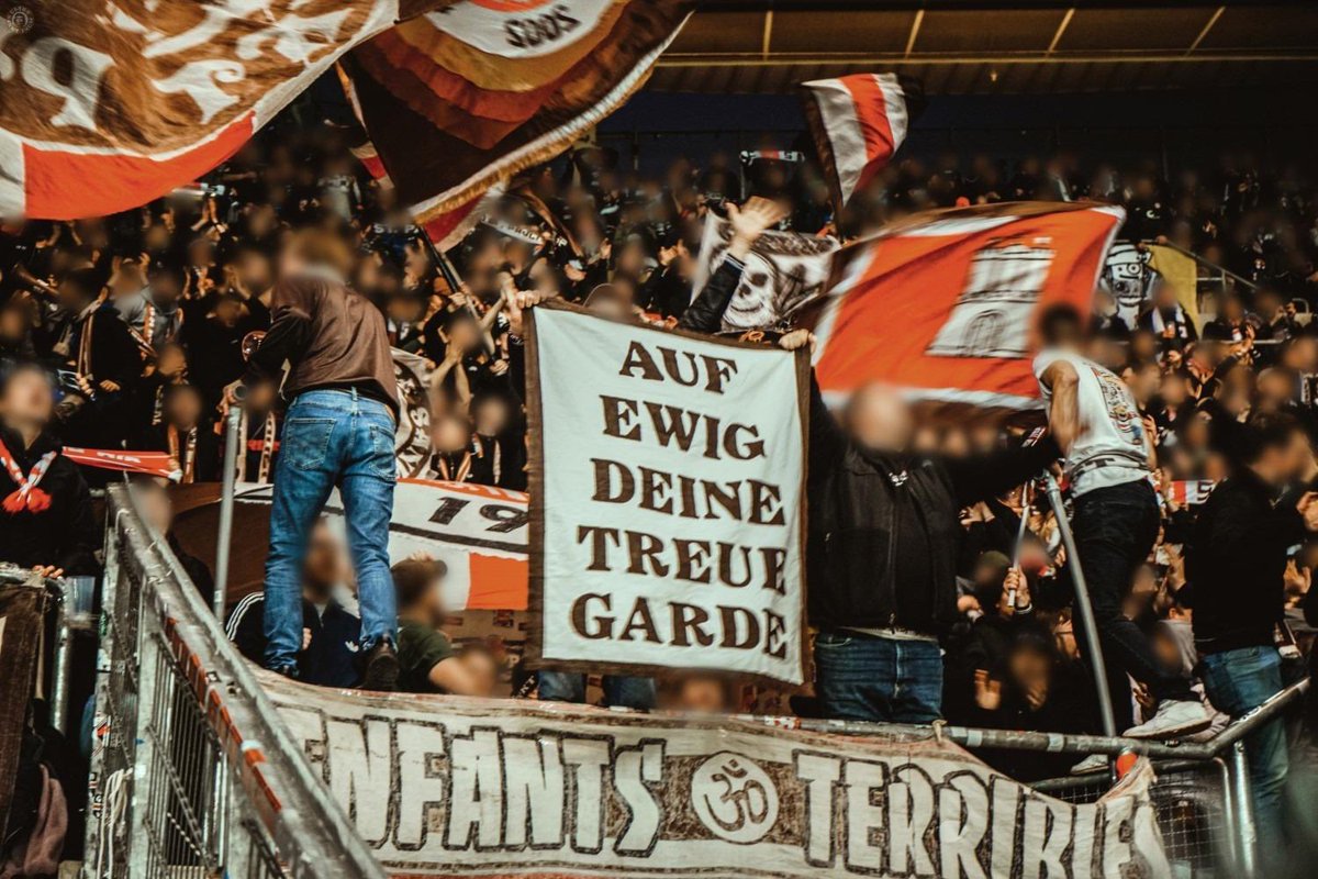 UltraFCSP2002's tweet image. Unsere Fotos vom Auswärtsspiel in Hoffenheim sind online. #fcsp
usp.stpaulifans.de/copper/thumbna…