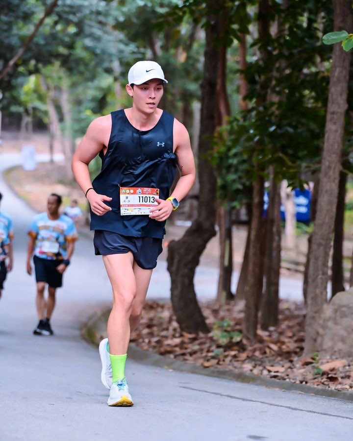 First race in my life 🏃🏻‍♂️ สนุกและเหนื่อยมากและก็เก่งมากเลยคับ👏🏻👍🏻

 #ก็อตอิทธิพัทธ์