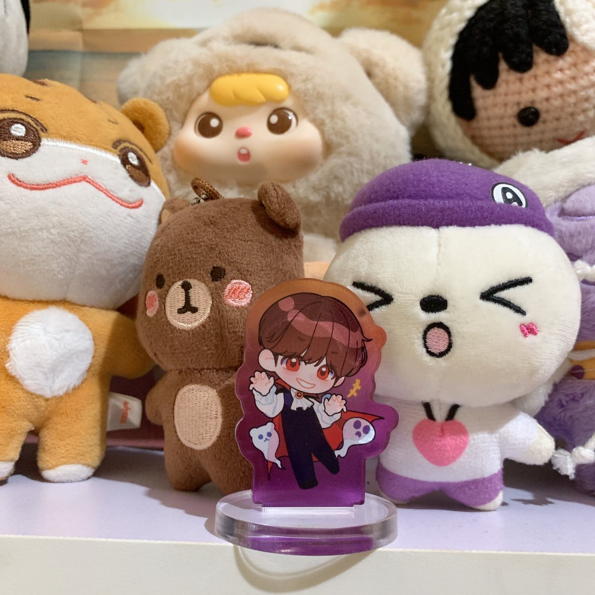 ᧔o᧓ mail's

Thanxx <a href="/1024street/">1024ѕт</a> 🐻🧛🏻

#VoiceOfThunderJongho
#딩굴댕굴외치면_종호생일축하해
#다채로운_종호의_생일은_맑음
#ColorfulBrightJonghoDay
#ATEEZ #에이티즈 #JONGHO #종호
#BewareofBoogieBear