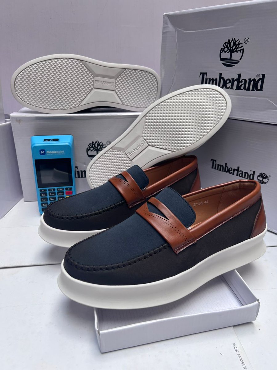 umaerfaruk's tweet photo. Twitter fam
Show your bro some love
Let me be your designer shoes, crock tops, T-Shirts, Sweat pants, Hoodies Original Palms and Crocs Plug. 
Saviola Luxury Shop
No 138 Hashim Plaza 
Opposite Mudassir &amp; Bro Ahmadu Bello Way Kaduna. 
Chat up on 08130818529
Statewide Delivery https://t.co/nqMljrm6nX