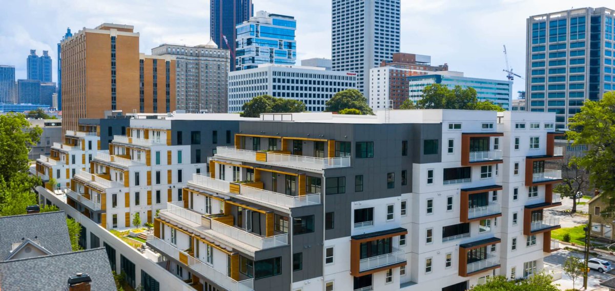 GaMichMan's tweet photo. @jimat944 I find architectural preference very subjective. Do you like J5 condos? https://t.co/09Zm1IZn11