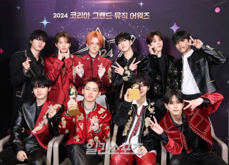 CONGRATULATIONS TREASURE 🎉💐

🏆 BEST SONG 2024 KGMA
🏆 BEST STAGE 2024 KGMA

#TREASURE #트레저 <a href="/treasuremembers/">TREASURE</a>
