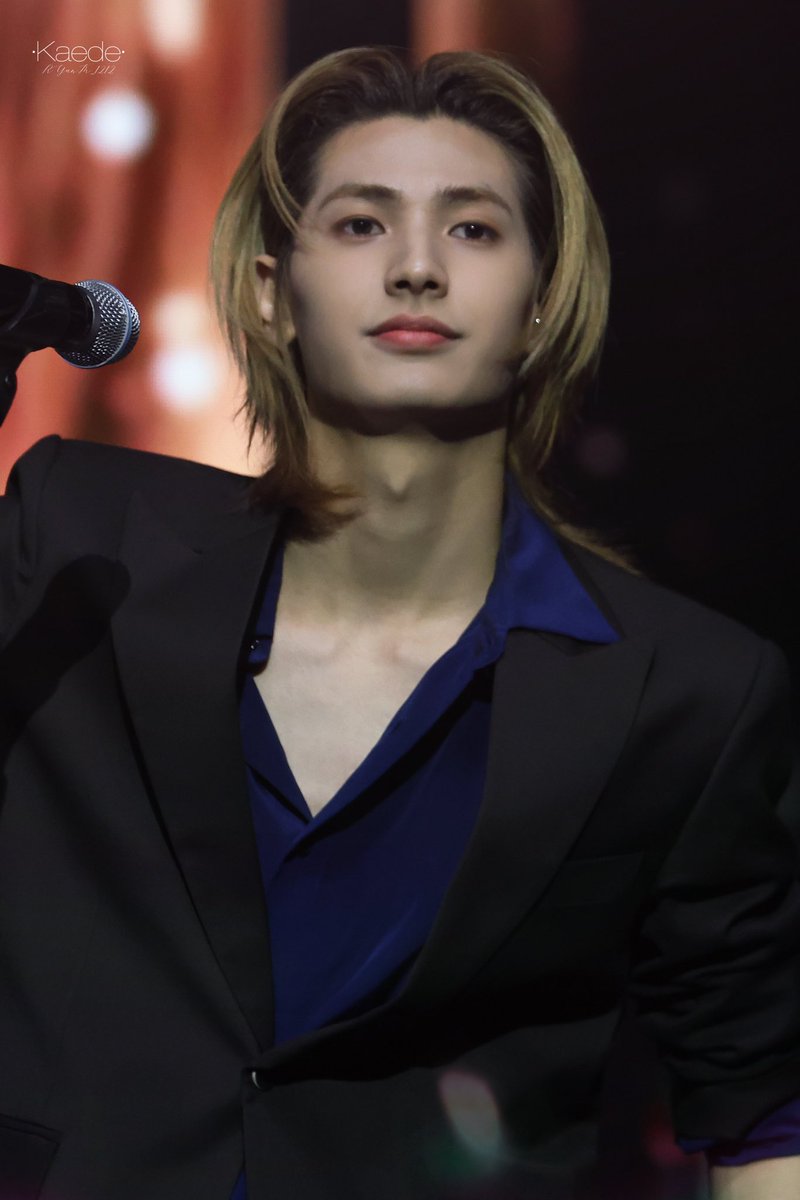 241117

미남

#엑스디너리히어로즈 #XdinaryHeroes
#Jooyeon #주연