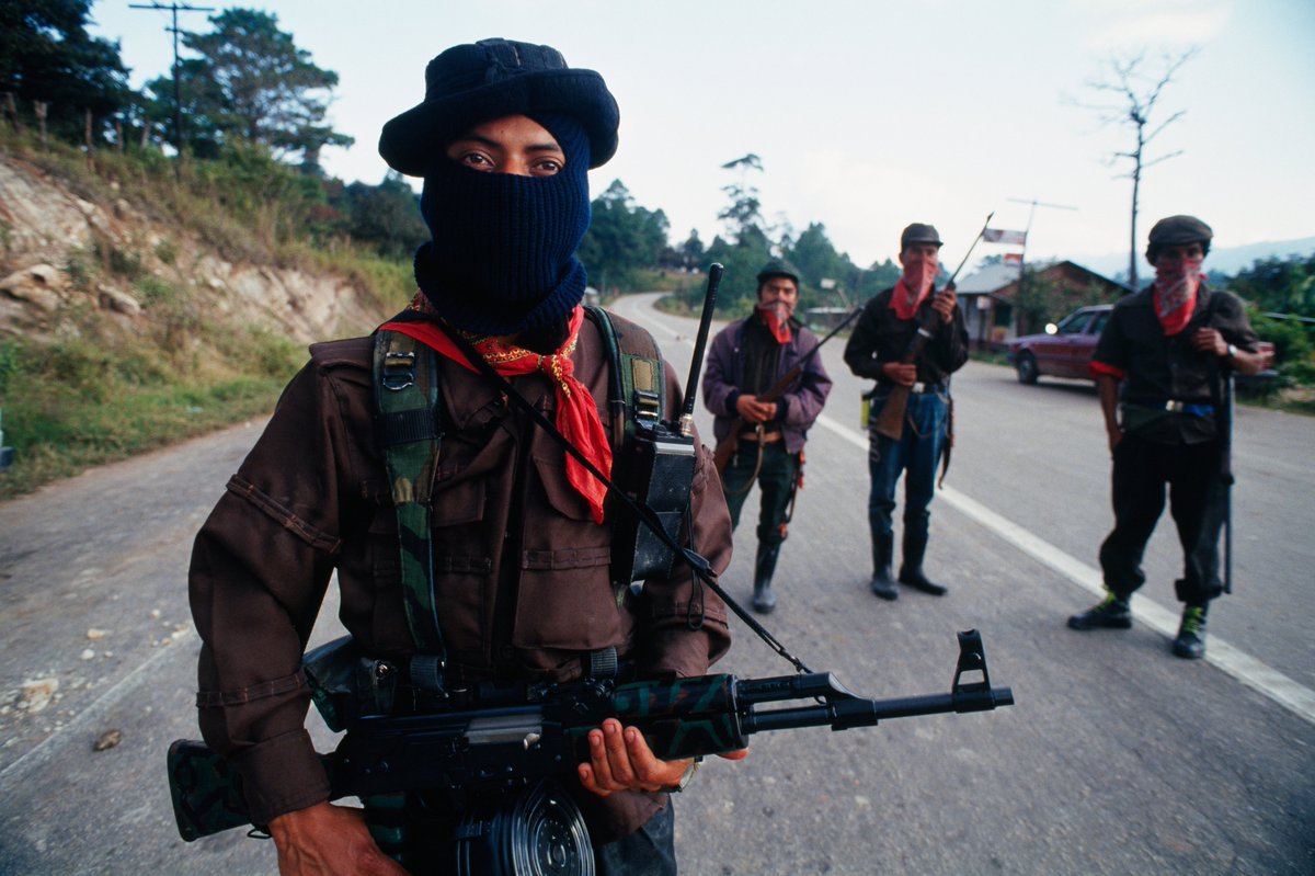 redstreamnet's tweet image. The EZLN, one of the world's most prominent social movements, was founded 41 years ago today. The guerrilla movement brought new optimism to the international left at a time when many socialist projects were being defeated. 🧵
