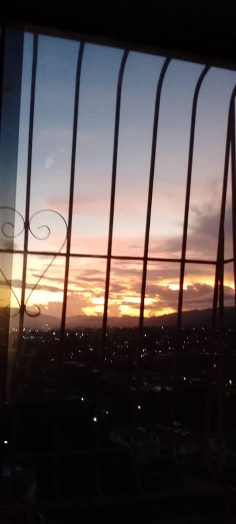 AramburuMorelia's tweet photo. Muy buenos días, feliz domingo familiar, gracias a Dios 🙏 por un nuevo amanecer amén 🙏 https://t.co/EOKD9boY02