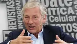 JulioRazona's tweet photo. Los mismos medios con sus sicarios que impulsaron el FRAUDE SANITARIO con las inyeciones toxicas que han provocado millones de muertes o discapacitados, llamana Robert Kennedy Jr. "ANTIVACUNAS",.
Descalificacion que en realidad es un enorme HALAGO, que describe a quienes enfrentamos  a todo un sistema de corrupcion  y engaño, arriesgando muchisimo, para salvar a millones del mayor genocidio de la historia humana.