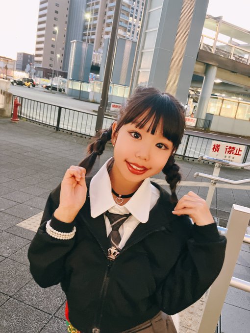 Twitterのコスプレ画像3