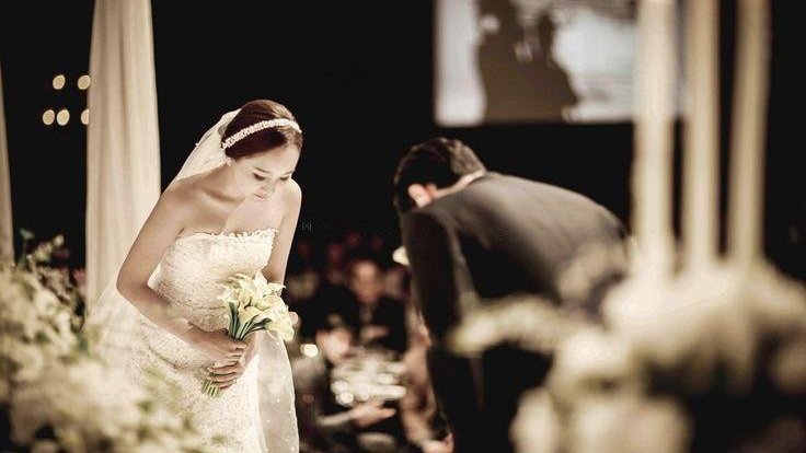 ๐๐๐ (@heungminv) on Twitter photo <a href="/twcmsana/">ใตใ.</a> @minnitca <a href="/winhteo/">๐ฆ๐ช๐ฏ๐ต๐ฆ๐ณ.</a> Jensen dan Alaska berdiri menghadap satu sama lain. Atas dasar rasa hormat dan rasa cinta yang begitu dalam, Jensen membungkukkan badannya sembilan puluh derajat kepada calon istrinya. Detik hingga menit, yang ia pikirkan hanyalah seberapa besarnya cinta sang tuan (...) <a href="/twcmsana/">ใตใ.</a> @minnitca <a href="/winhteo/">๐ฆ๐ช๐ฏ๐ต๐ฆ๐ณ.</a> Jensen dan Alaska berdiri menghadap satu sama lain. Atas dasar rasa hormat dan rasa cinta yang begitu dalam, Jensen membungkukkan badannya sembilan puluh derajat kepada calon istrinya. Detik hingga menit, yang ia pikirkan hanyalah seberapa besarnya cinta sang tuan (...)