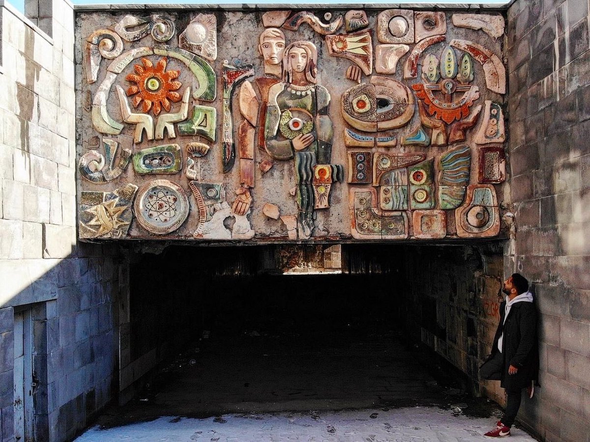 gsmattu's tweet photo. Decorated underpass in Armenia that is full of ceramic reliefs by E.Beroyan from the late 70s. One of them being heavily damaged, luckily I found a photo of what it looked like from an old magazine. This would have led workers to one of the large factories at the time. https://t.co/pZhUalZPhs