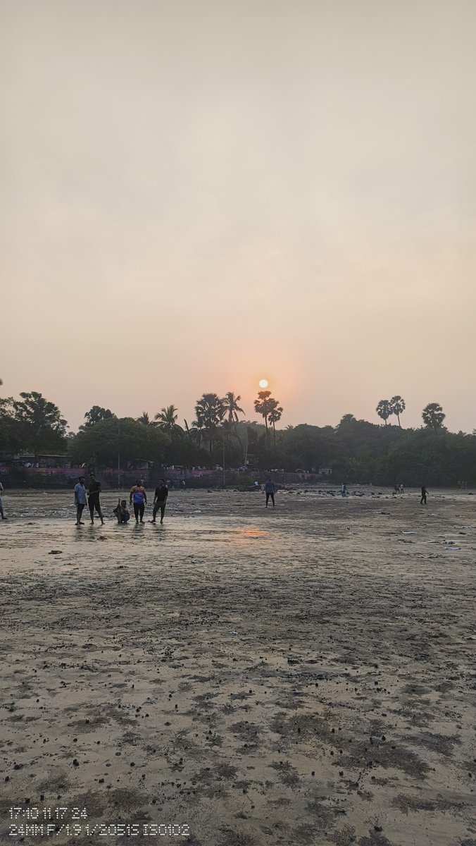 Rajesh_patel13's tweet image. किसी के पास ऐसी फोटो है 
#Chalenge
#Compition

#Pushpa2TheRule
#GoodEvening 
#SundayCelebration #sunsets 
#evening #SunsetxVibesep11 
@Annupatel_ @archanapatel__ 
@AshishP61582955