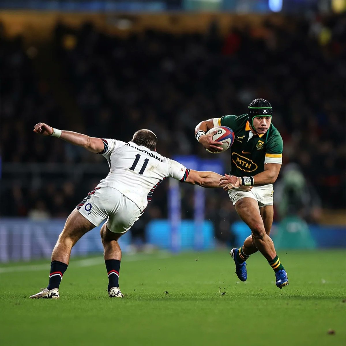 CheslinKolbe's tweet image. Thank you Twickenham 🙏 We go again 🇿🇦