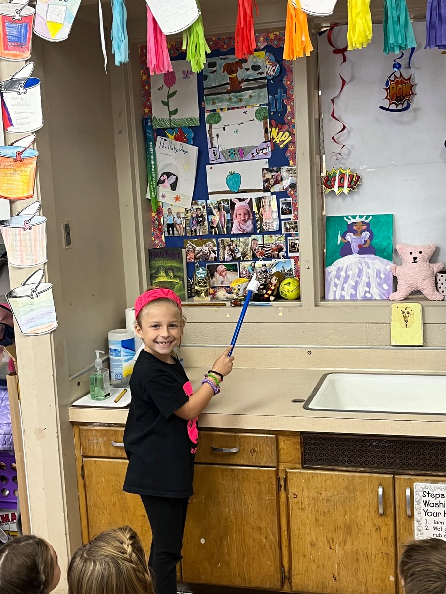 CHSPBoyleGrade3's tweet photo. Celebrating our Super Student💙🎉📝 @WoodcrestES @ChpsTweets https://t.co/34biSLeGRc