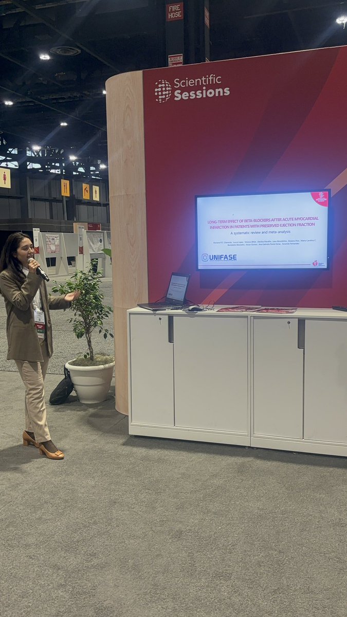 Marianaclemed's tweet photo. Day 1 of #AHA24 was incredible. So glad for the opportunity to share our research and meet such amazing people 🫀 https://t.co/VyGMXgYyxp