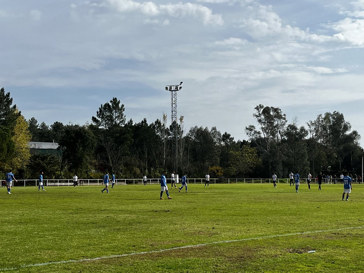 En directo desde la Ciudad Deportiva de Talayuela!!👍🏻
. 
GOOLLLAAAAZOOOO DEL CPMORALEJA, GOL DE <a href="/alvaromateos11_/">Álvaro Mateos</a> !!🙌🏻🙌🏻🙌🏻
.
CP.Talayuela 
     0-3
CP.MoralejaCahersa
.
Vamoooosss Equipo!💪🏻🤨💪🏻
.
#SiempreCP🤍🖤
#AupaMoraleja💚🖤