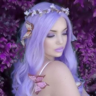 حبيبتي وأختي وبنتي سما دا اليوم الثاني عشر لغيابك وكنتي بتردي عليا حتي في أصعب أوقات تعبك 
ليه مش بتردي !!! ؟ قلقي زاد عليكي وبدعي ربنا يسترها ويخفف عنك ويلطف بيكي 
دعواتكم جميعاً لأختنا سما المحبه والعاشقه للأهلي أن يمن عليها بالشفاء العاجل ويطمن قلوبنا عليها وترجع بألف سلامه🤲