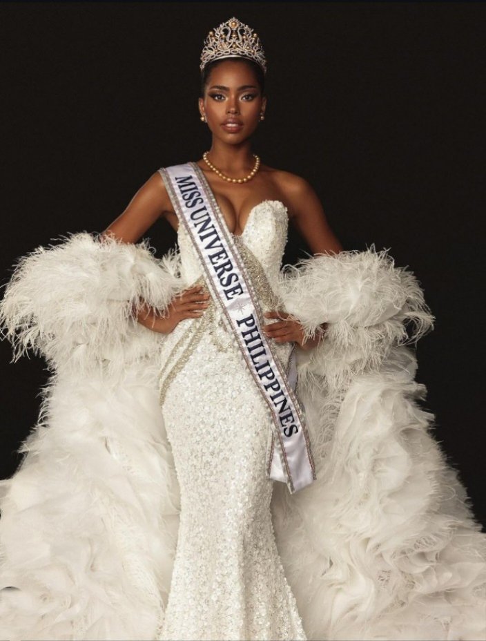 NorieKaaaaa's tweet photo. Congratulations! @manalochelsea_ 
You made us all proud! 👏
Thank you and we love you our Miss universe Philippines 2024! 👸🤍 https://t.co/rJ5a2LSQRM