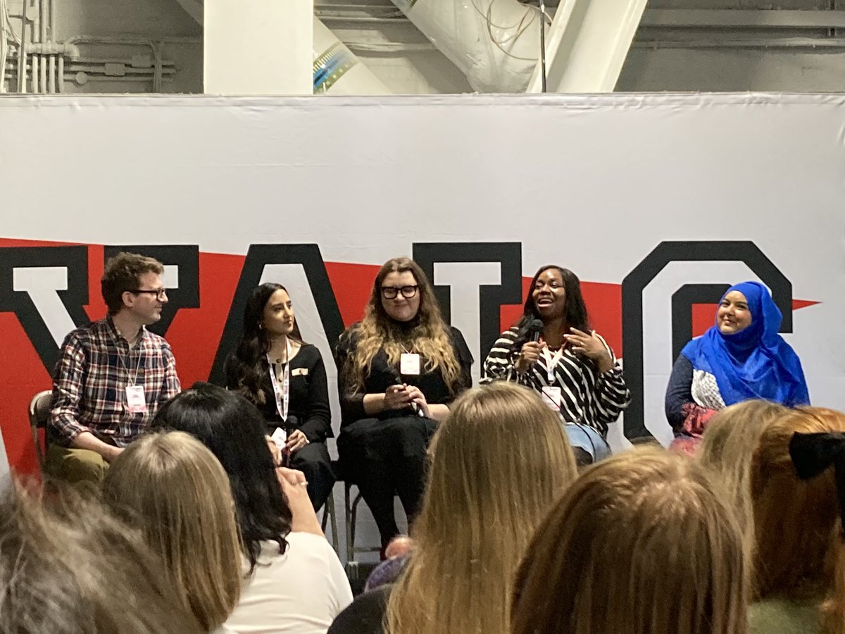 We’re at <a href="/YALC_UK/">Young Adult Literature Convention</a> today enjoying a fantastic panel on coming of age moments chaired by <a href="/simonjamesgreen/">Simon James Green</a> feat. <a href="/ABelloWrites/">Abiola Bello</a> <a href="/adiba_j/">Adiba Jaigirdar (updates)</a> <a href="/anamiiqbal/">Anam Iqbal</a> <a href="/BooksandChokers/">Elle McNicoll ✍🏻📚🩷💜💙</a>