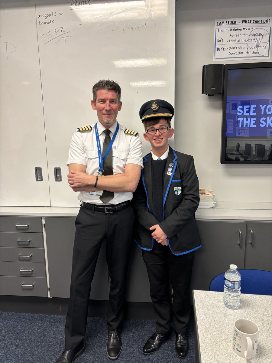 Thank you to Kerry West and her partner Ritchie for the time to speak to pupils here <a href="/AuchmutyHS/">Auchmuty High School</a> about the various pathways into becoming a commercial airline pilot, including the interview process. <a href="/DYWFife/">DYW Fife</a> 
The pupils loved it !!