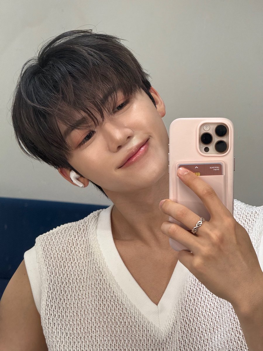 jungshasa tweet picture