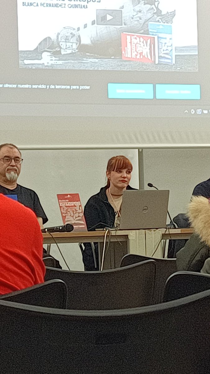 Aprovecho p'anunciar que la próxima novela de mio ye Diarios d'Eutopos cola editorial <a href="/Quanta_Media/">Quanta Media</a>. Va tar en castellán, pero tamién n'asturianu. Va tar disponible ceo un Verkami onde la podéis mercar.
Ye una distopía que llevaba munchu tiempu escribir.
vkm.is/eutoposdiarios