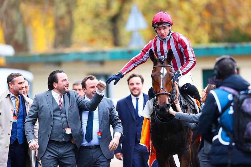 Un 19eme groupe 1 pour mon père, le premier pour l’écurie Teamspirit  ( <a href="/RomainDETRE1/">Romain DETRE</a> ) et moi-même, merci #SAIN D’ESPRIT , merci <a href="/angelozuliani/">Angelo Zuliani</a> <a href="/EcurieNicolle/">Ecurie Nicolle</a> , ainsi qu’à tous ses éleveurs !