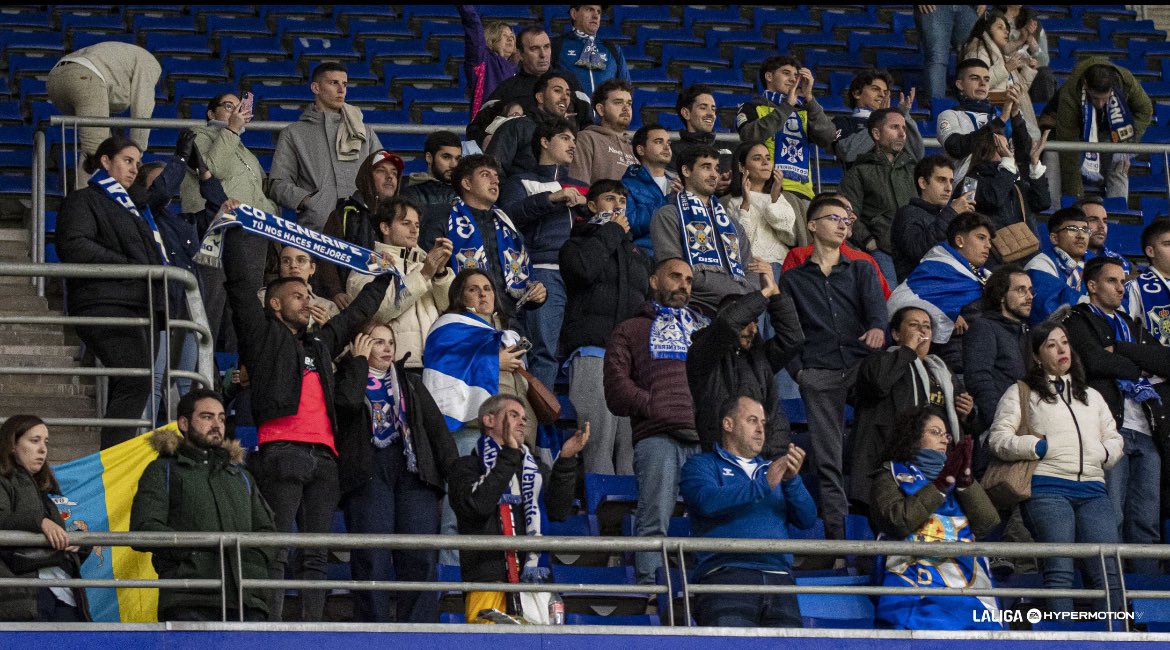Nuestra afición sí cumple.
Nosotros/as no te fallamos, <a href="/CDTOficial/">CD Tenerife 🏴󠁧󠁢󠁳󠁣󠁴󠁿</a>.