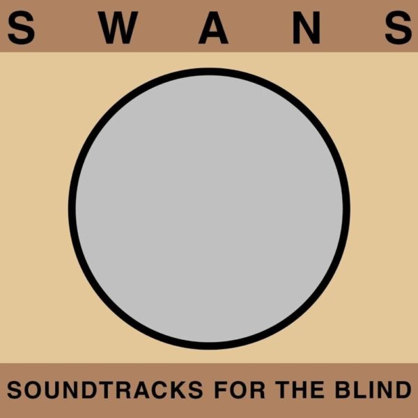 cocholomo's tweet photo. Disco que entra en la selecta categoría de música que no se parece a absolutamente nada. Está en una especie de limbo temporal porque nada anterior a este disco sonaba así y ningún disco posterior a este pudo replicar su sonido. Es una anomalía absoluta. https://t.co/3BpLCpDrej