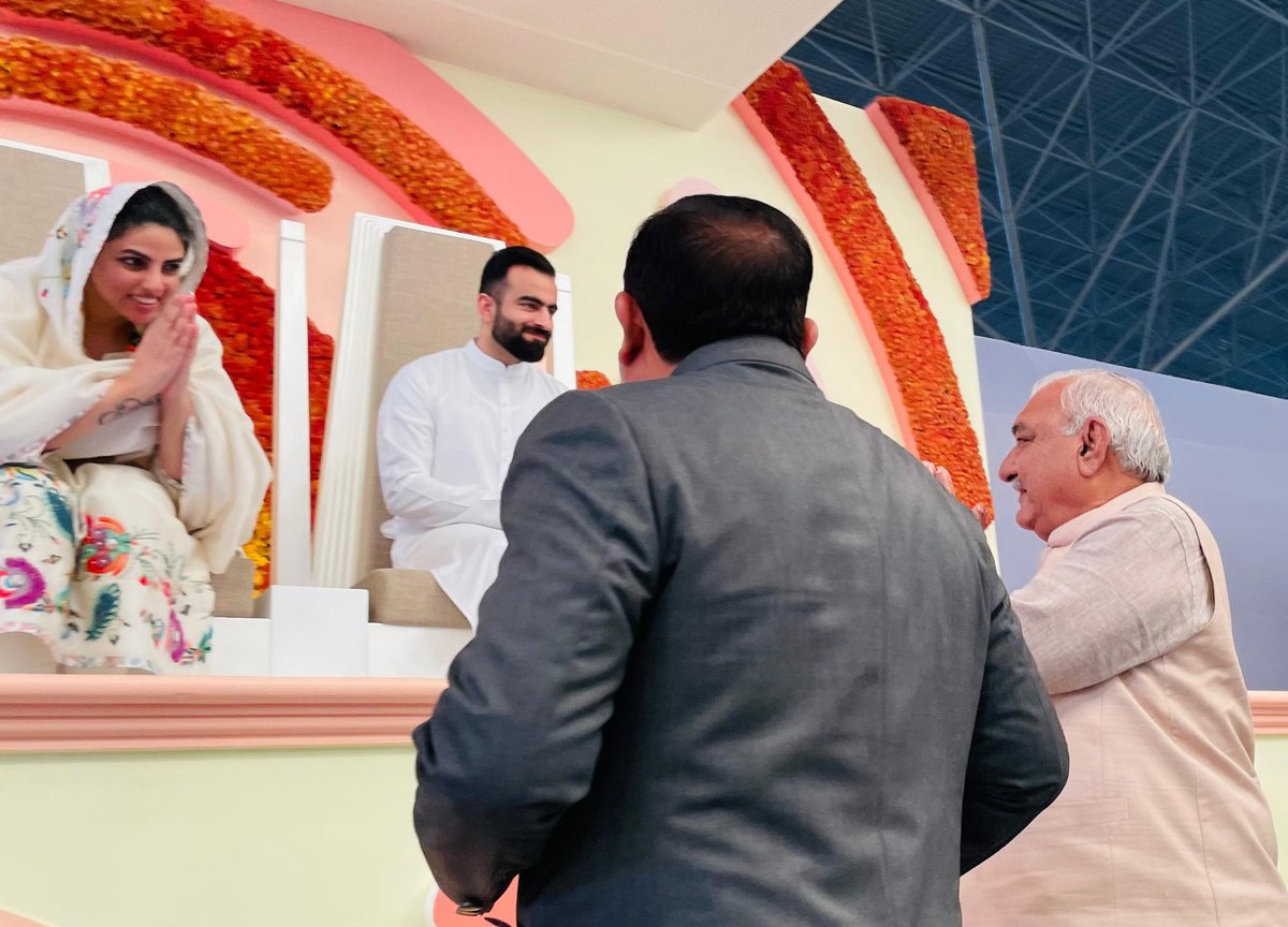 BhupinderShooda's tweet photo. समालखा में जारी 77वें वार्षिक निरंकारी संत समागम में आज शामिल हुआ। https://t.co/HvpksQf958