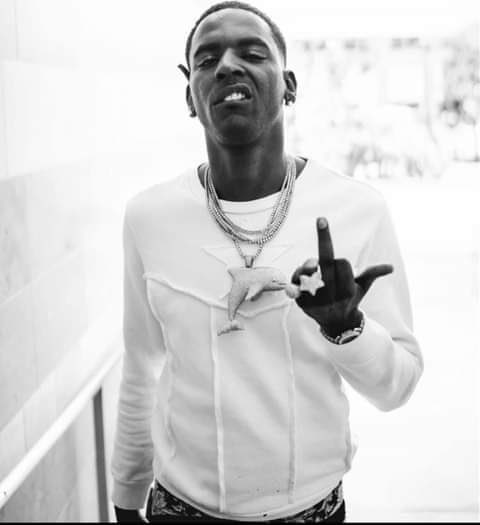 fallforkeys's tweet photo. Happy Dolph Day๐ฌ๐๐ฝ long live flippa @YoungDolph #dolphday https://t.co/1WwiPhzEgA