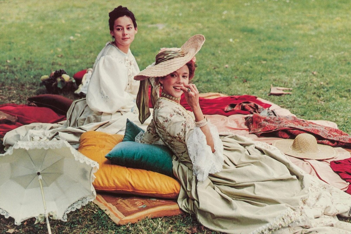 aresluoga's tweet photo. 35 years ago today, the period drama film, #Valmont, director #MilosForman's adaptation of #LesLiaisonsDangereuses by #ChoderlosDeLaclos, written by #JeanClaudeCarrière, and starring #AnnetteBening, #ColinFirth and #MegTilly, opened to mixed reviews in US theaters. https://t.co/dZhet9Tc3b