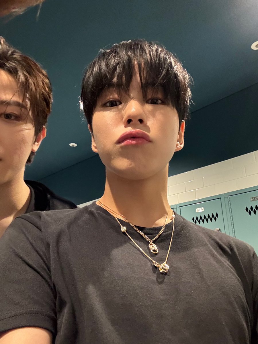 lovelyjaehyuk_'s tweet image. 241117 weverse [post] #윤재혁