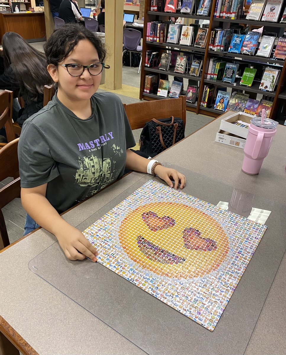 Ms. Stott tweet media