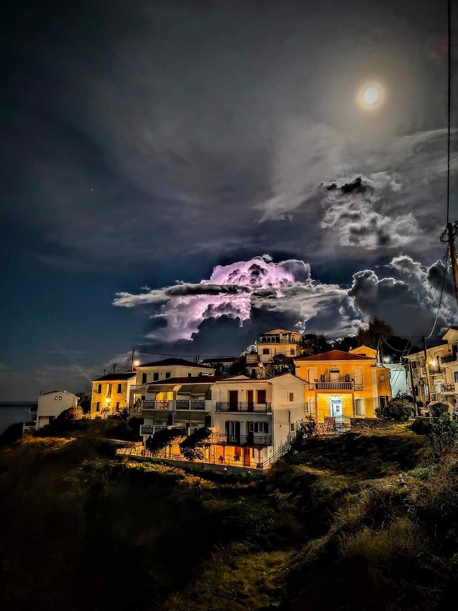 eva dd (@a24d6ce63ca44a5) on Twitter photo 