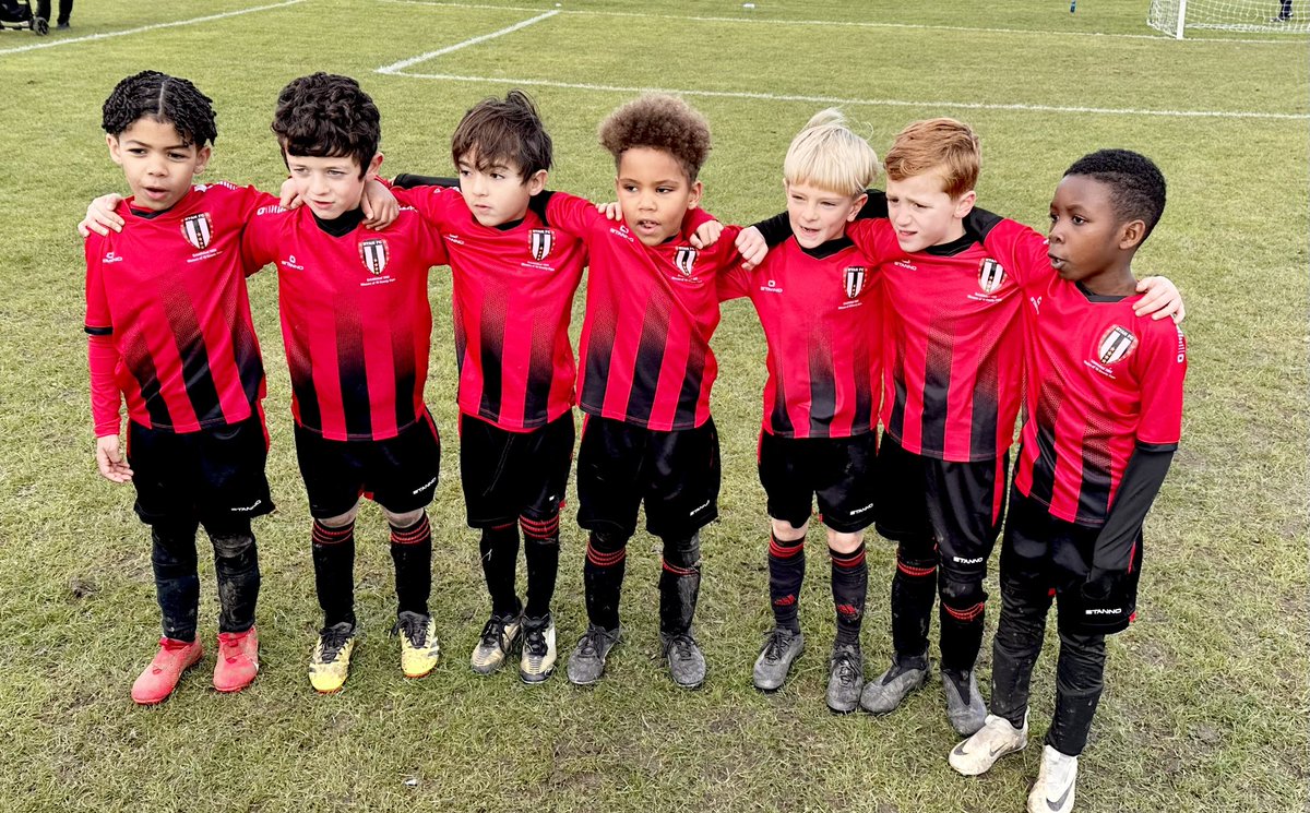 I am so blessed to be in the position to help the next generation <a href="/ryanfc1995/">Ryan FC Official</a> U7 Whites 🫶🏾⚽️👊🏾Onwards and Upwards