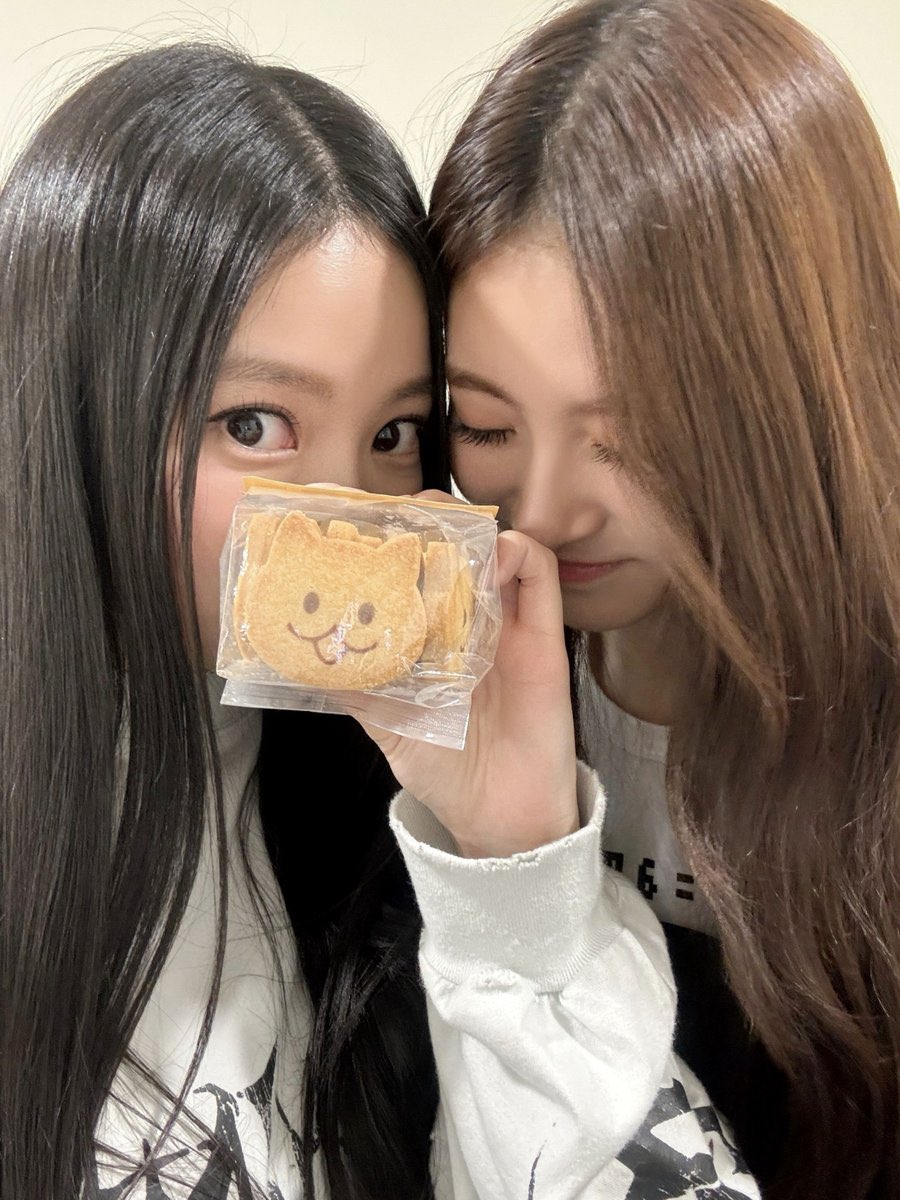 annarated's tweet photo. meovv🥹 https://t.co/vzmXsIlZdf