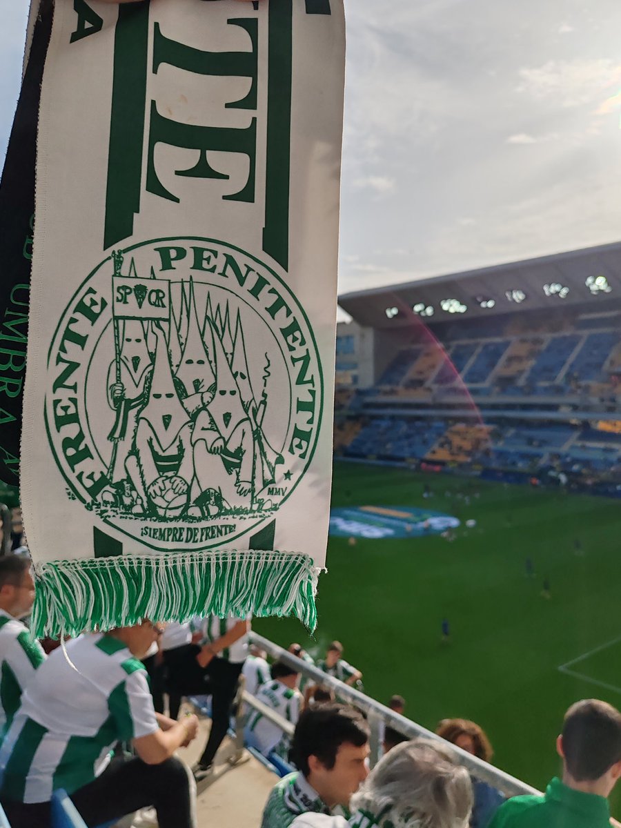 AlbertoGlez86's tweet photo. El on tour más corto del año para mi. @FrentePenitente. Vamos a por el +3. Siempre de frente💪 https://t.co/al0e1wFeAJ