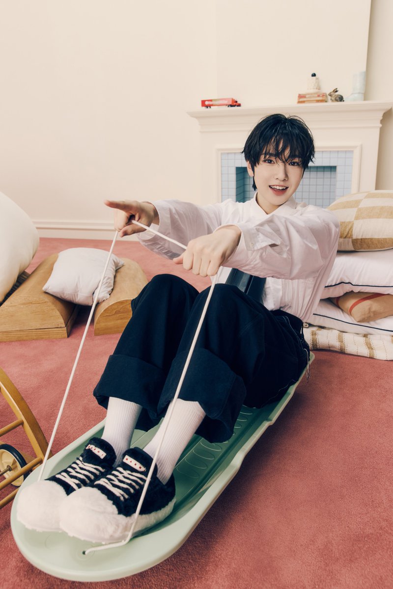 nctwishofficial's tweet photo. #SAKUYA #사쿠야 #サクヤ
Teaser Image- WISH’s first winter

NCT WISH 【WISHFUL - Japan 1st Album】 

🎬 MV / Digital Album ➫ 2024.11.27 0AM (JST/KST)

💿 Physical Album ➫ 2024.12.25 (JST/KST) 
Pre-order : https://t.co/bV9QopOuw4

#NCTWISH #WISHFUL
#NCTWISH_WISHFUL https://t.co/rcEbZe2DxT
