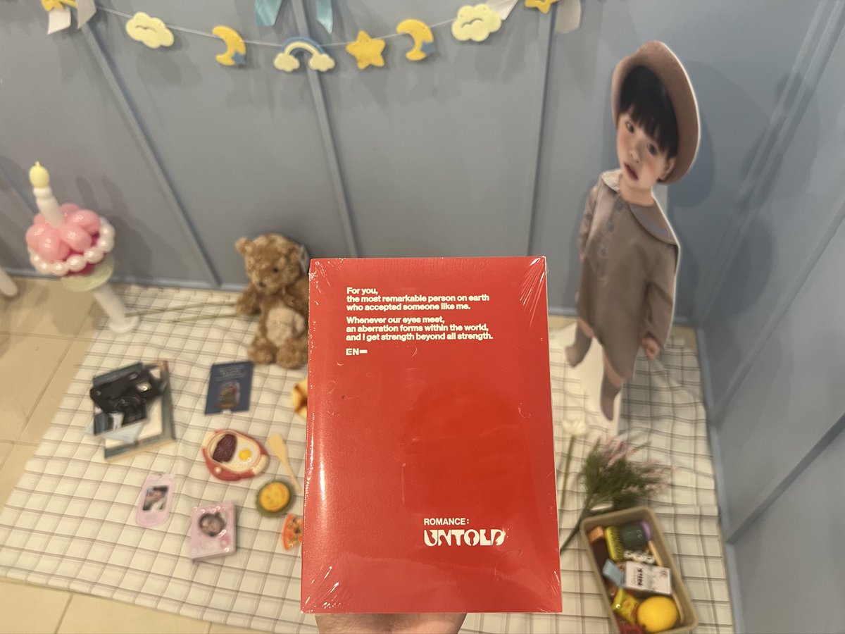 *ﾟ+.｡:;+.:;｡+ﾟ*♡ *ﾟ+.｡:;+.:;｡+ﾟ*

เฟ่จัดออกมาน่ารักสบายตามากคับ มู้ดโทนในเฟ่ดีมากๆค่ะ ขอบคุณทีมผู้จัดทุกท่านที่จัดพื้นที่น่ารักๆขึ้นมาให้เอนจีนมารวมตัวกันนะคับ♡⋆｡✩

⊹ ꒰ఎ #Bluebloomsmemoirswith_JAKESIM ໒꒱ ⋆ﾟ

✧･ﾟ: *✧･ﾟ:* ☆ ૮꒰ ˶• ༝ •˶꒱ა *:･ﾟ✧*:･ﾟ✧