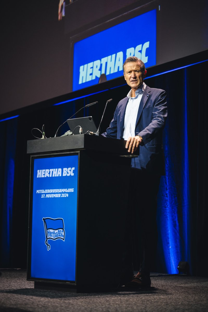 Hertha BSC (@herthabsc) on Twitter photo Nun werden die Stimmen ausgezählt. 🗳️
Es folgt der Bericht der Geschäftsführung: <a href="/HerrichThomas/">Thomas E. Herrich</a> hat das Wort! (1/3)
#HerthaMV #HaHoHe Nun werden die Stimmen ausgezählt. 🗳️
Es folgt der Bericht der Geschäftsführung: <a href="/HerrichThomas/">Thomas E. Herrich</a> hat das Wort! (1/3)
#HerthaMV #HaHoHe