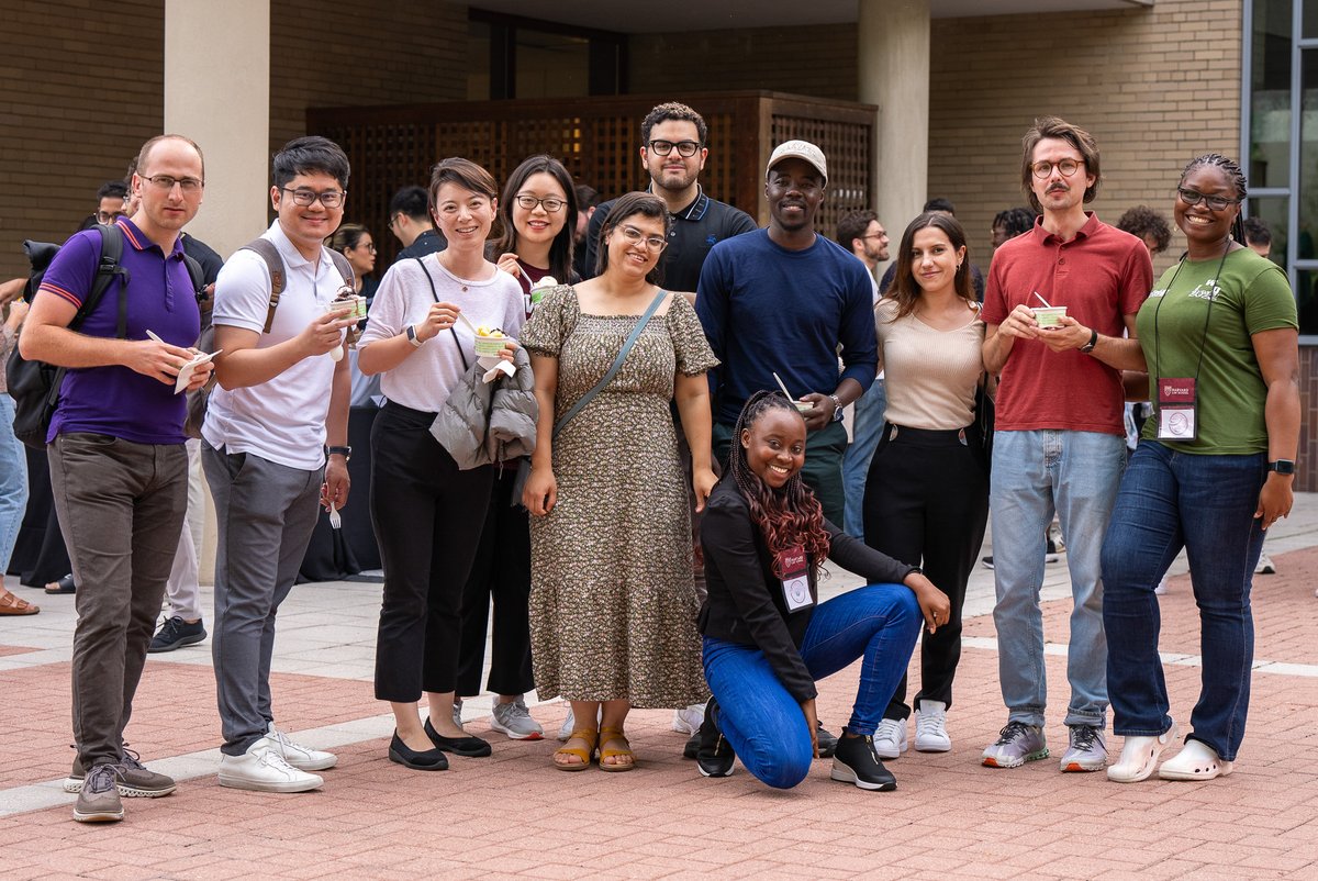 Harvard Law School tweet media