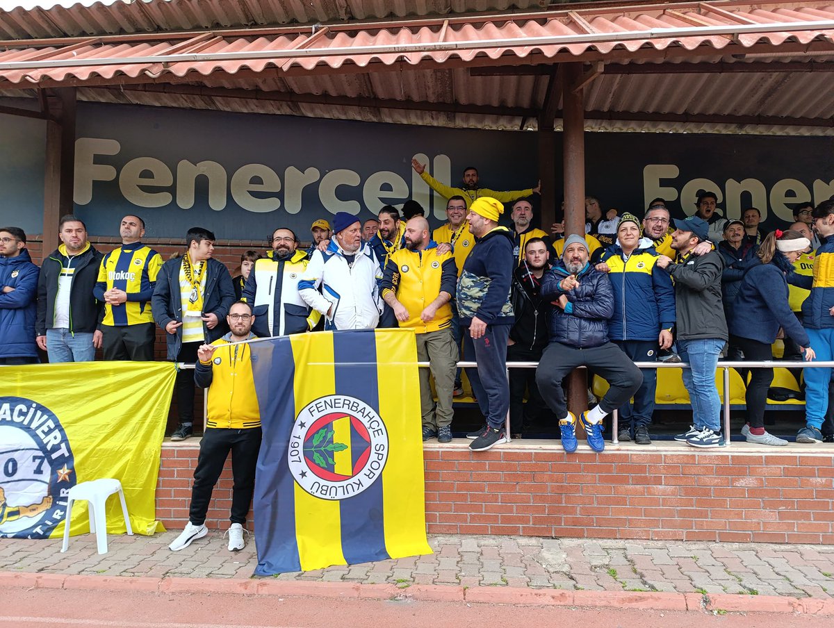 Dar ağacında olsak bile son sözümüz FENERBAHÇE 💛💙<a href="/GRUPLACIVERT1/">GRUPLACİVERT</a>