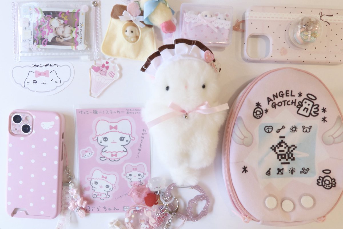 오늘자 왓츠인마이백 ( ͒ ́ඉ .̫ ඉ ̀ ͒)