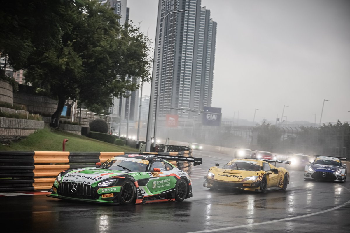 Also reporting from Macau - wet conditions made for quite the eventful final 🌧️

Both drivers drove a clean race -Juncadella brought our #77 across the finish line in the top 10. Gounon brought our #99 car across the line in P19 from P22.

Strong effort from everyone this year!