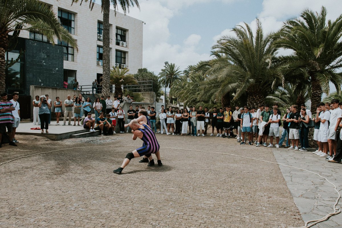 Que la <a href="/UlpgcCultura/">ULPGC Cultura</a> se ha llevado a los campus <a href="/ULPGC/">ULPGC</a> y la actividad de las aulas culturales se ha impulsado, es pura gestión y realidad <a href="/serracontigo/">Equipo Serra Contigo</a>