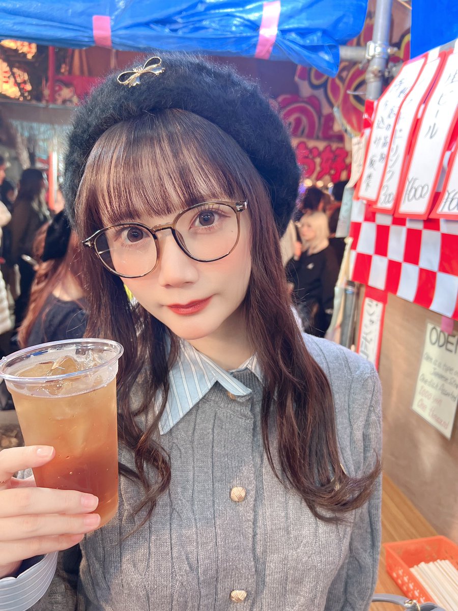 s_eika03's tweet photo. サクッと酉の市に💓 https://t.co/VLlT6KAB1g