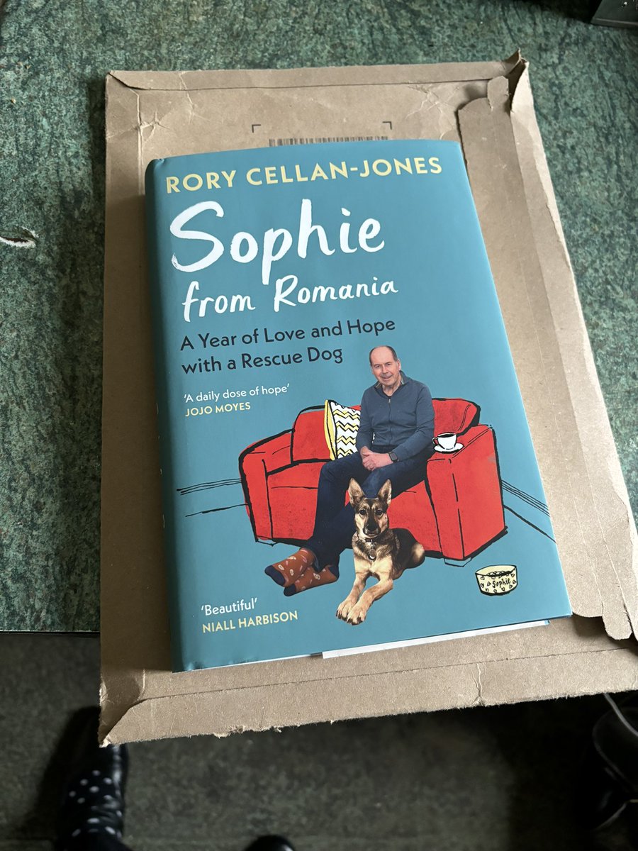 HelenHaines's tweet photo. @ruskin147 
I have just finished your amazing  book❤️

Having followed you, the Prof &amp; Uncle Socks, since early 2023, what’s  astonishing is how much further #sophiefromromania has come since you finished this!

Background details on the behind-the-efforts is truly inspiring. https://t.co/tFPmSNV9Yj